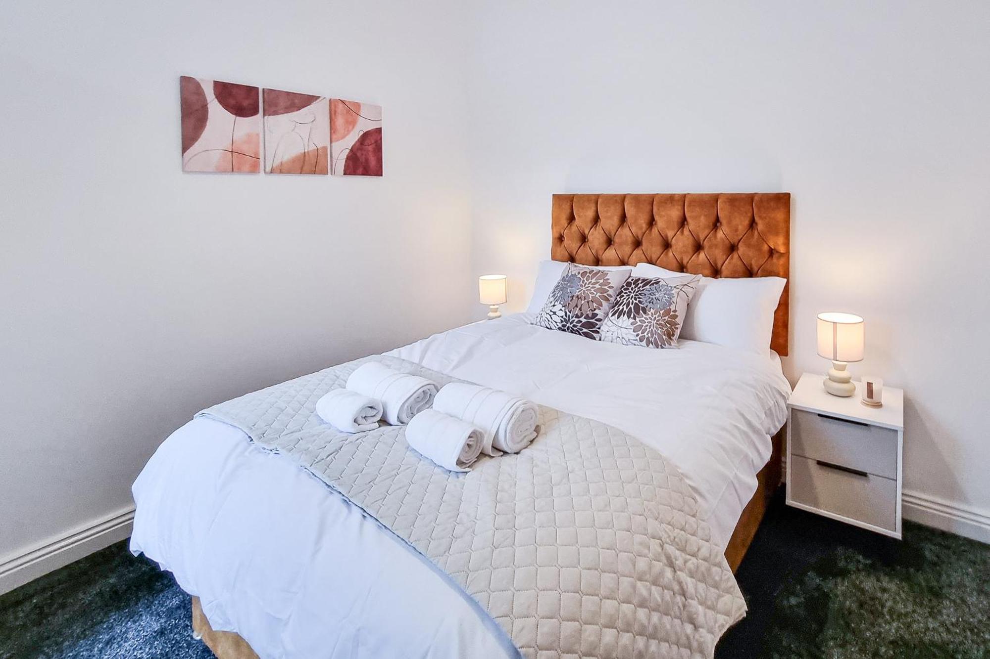 Ashfield Co-Living - Private Room Self-Cater Манчестър Екстериор снимка