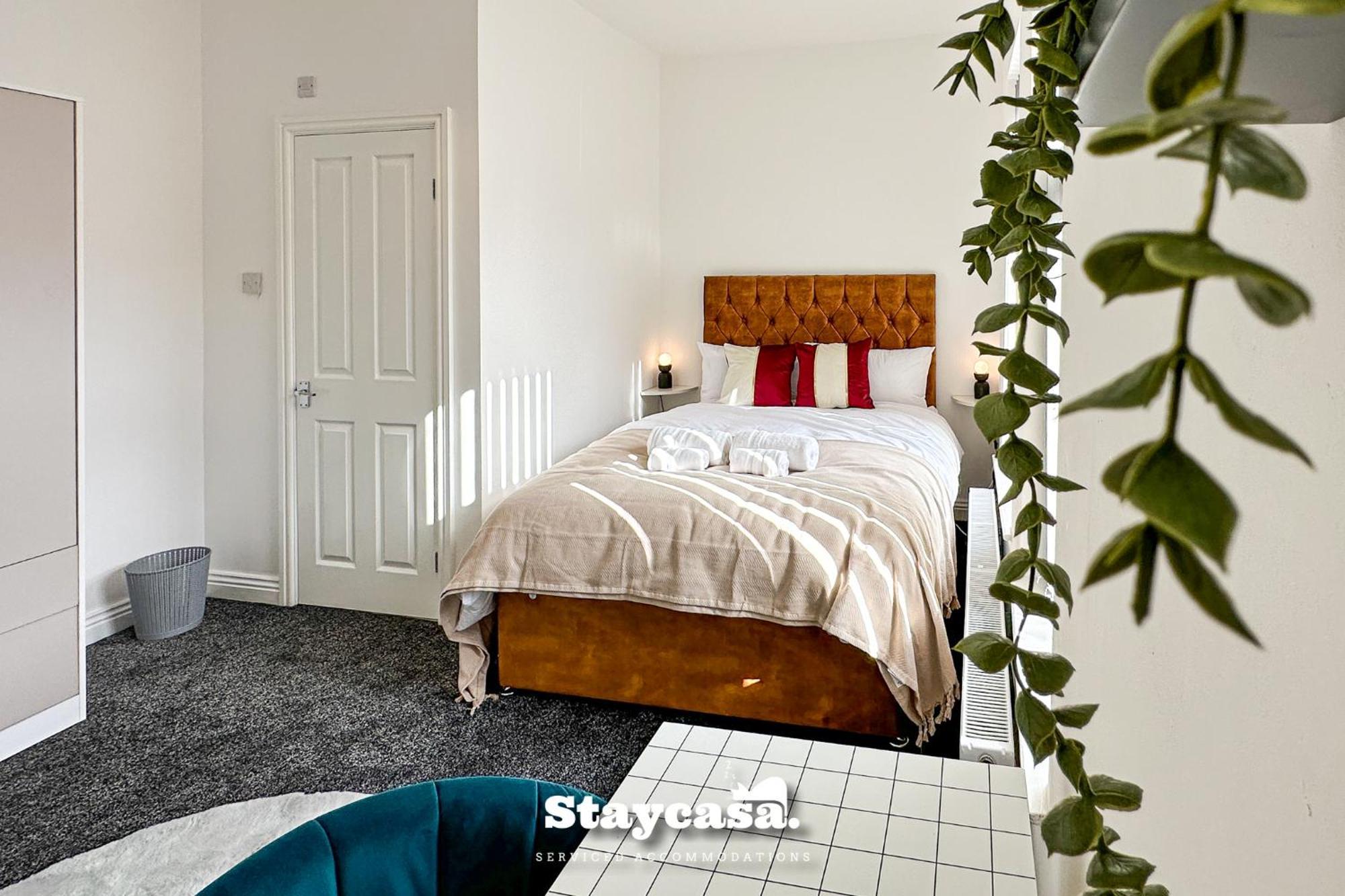 Ashfield Co-Living - Private Room Self-Cater Манчестър Екстериор снимка