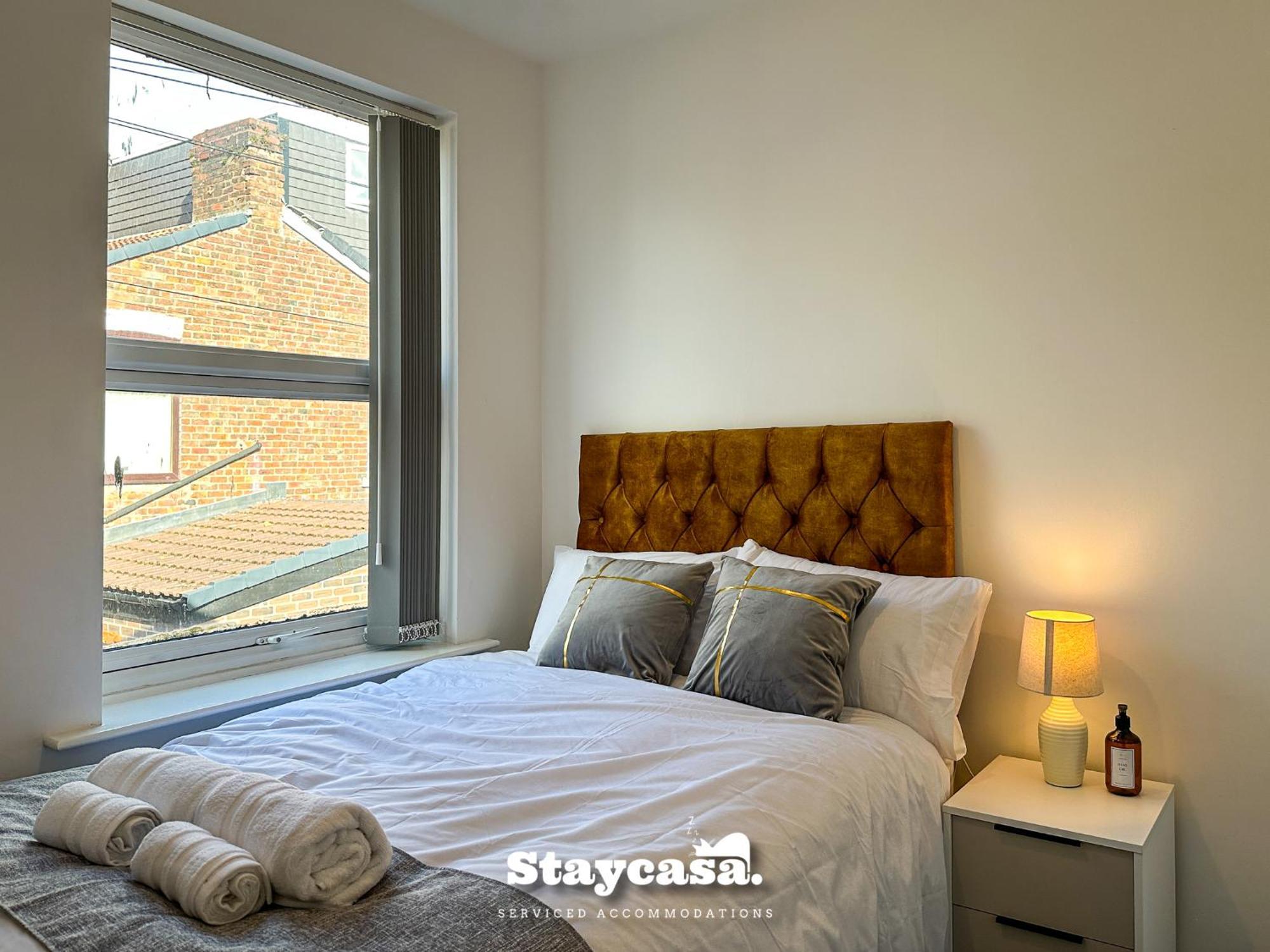 Ashfield Co-Living - Private Room Self-Cater Манчестър Екстериор снимка